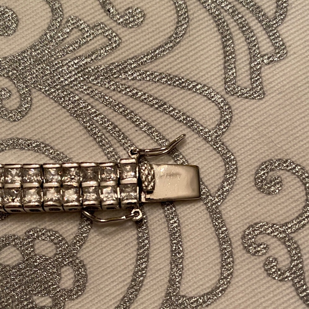 925 Sterling Silver Bracelet - Picture 3 of 7